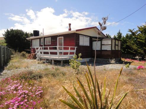 153 Poranui Beach Road, Little River