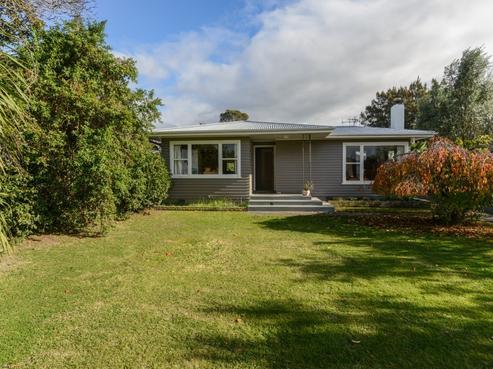 92 Clarence Cox Crescent, Pirimai