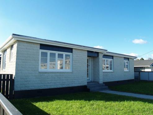 8 Raukawa Street, Otaki