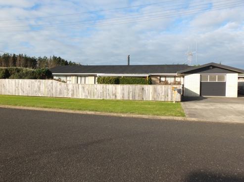 9 Queen Street, Foxton Beach