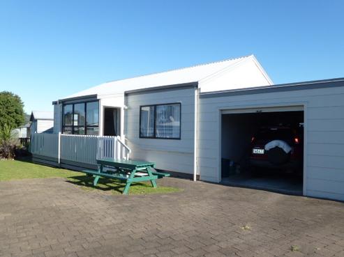 124B Charleston Avenue, Whangamata