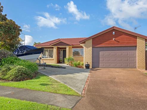2 Jan Higgins Place, Golflands
