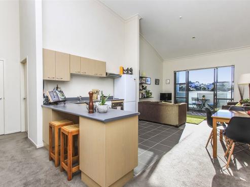 322/3 Morningside Drive, Morningside
