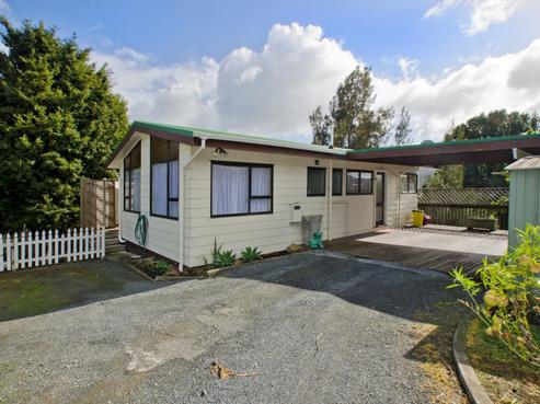 65 Hilltop Avenue, Morningside