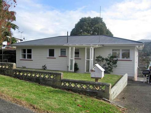 83 Hilltop Avenue, Morningside