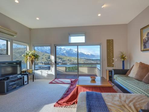 13B Peregrine Place, Queenstown Central