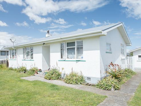 20 Tongariro Street, Castlecliff