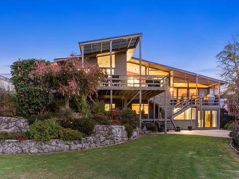15B Exeter Place, Tihiotonga