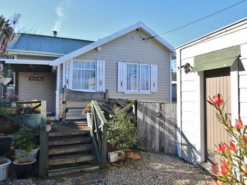 12 Exchange Street, Ebdentown