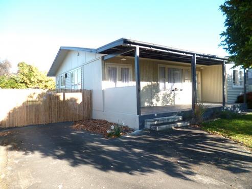 17 Sefton Street, Havelock North