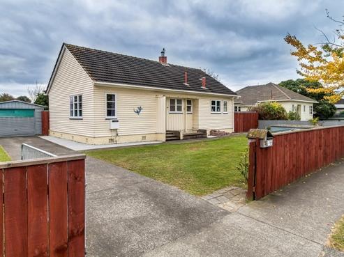 75 Latham Street, Marewa
