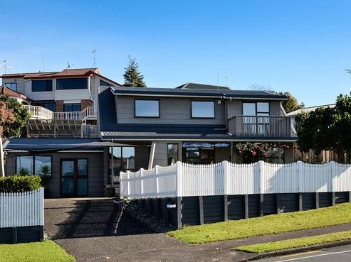 37 Marina View Drive, West Harbour