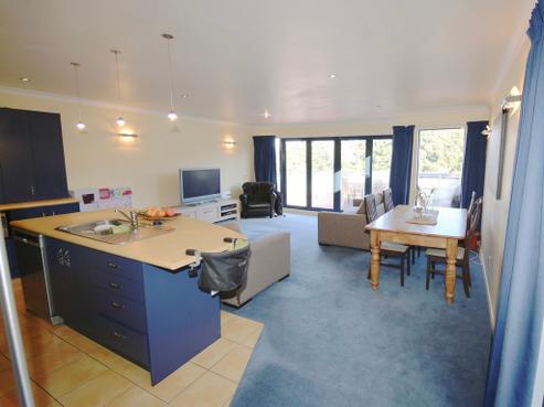 159 Dowse Drive, Maungaraki