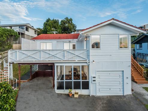 12 Tesla Place, Totara Vale