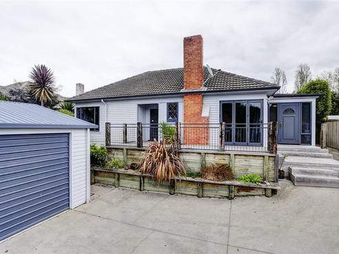 49 Plunket Terrace, Hamilton East