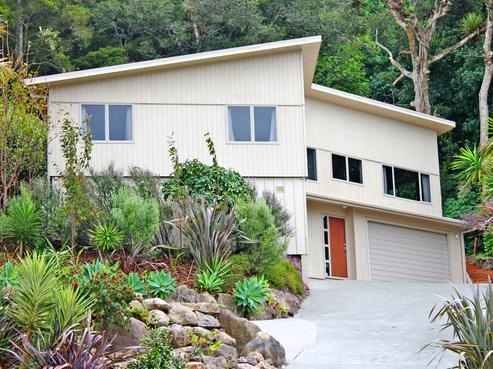 28 Magnolia Avenue, Kamo