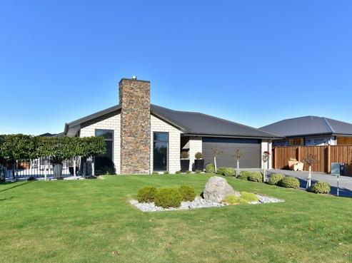 10 Awarua Road, Pegasus