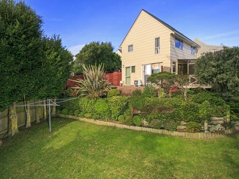 2/16 Tamahere Drive, Glenfield
