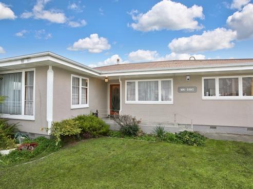 277 Kennedy Road, Onekawa