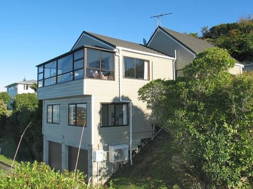 9B Chequers Way, Crofton Downs
