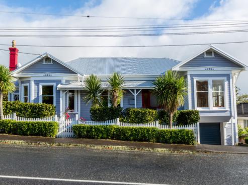 32 Cameron Street, New Plymouth Central