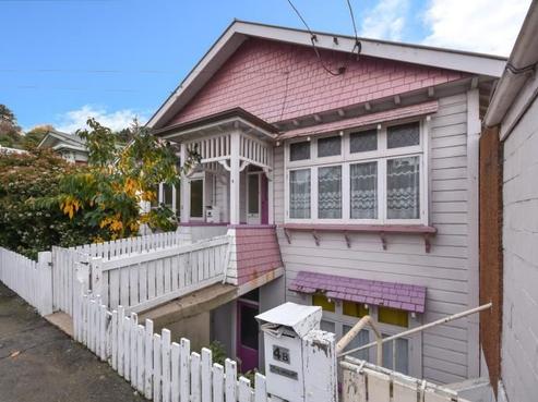 4 Macbeth Street, Caversham