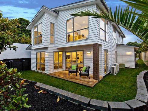 1B Rae Road, Campbells Bay