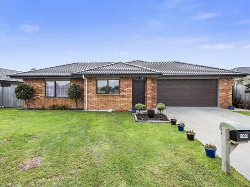 100 Farringdon Avenue, Rototuna North