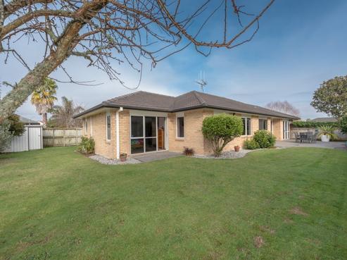 18 Cate Road, Rototuna
