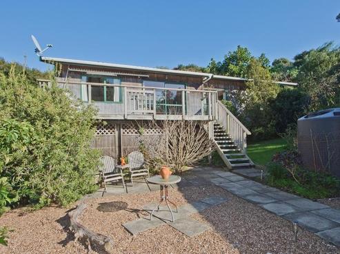 232 Wilma Road, Surfdale