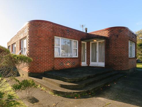 13 Hawthorn Crescent, Stokes Valley
