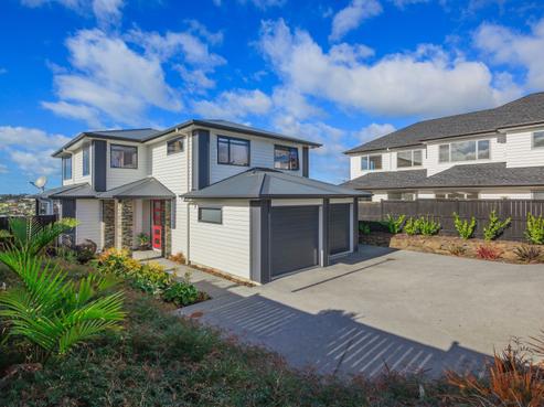 4 Butler Stoney Crescent, Silverdale