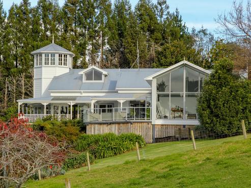 301 Surrey Hill Road, Oakura