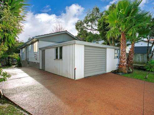 17 Babington Place, Torbay