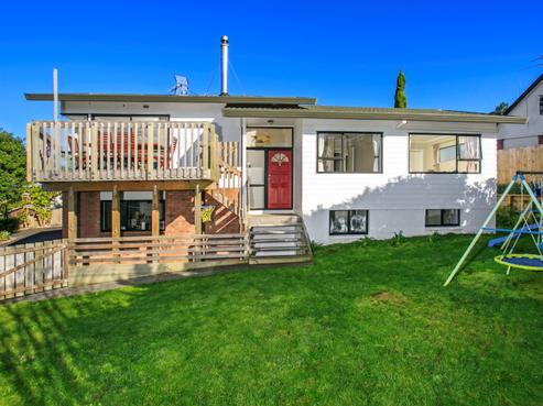 8B Ronald Macken Place, Windsor Park