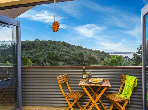 48 Rewa Road, Maraetai