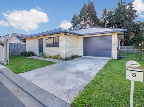 8 Quartz Place, Brown Owl