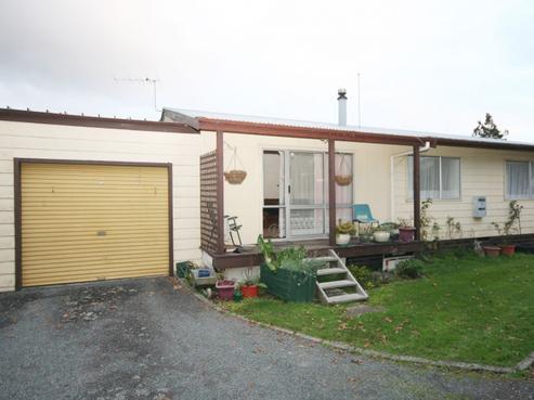 2B Victory Road, Fairy Springs