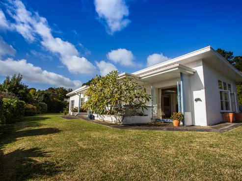 45 State Highway 10, Coopers Beach