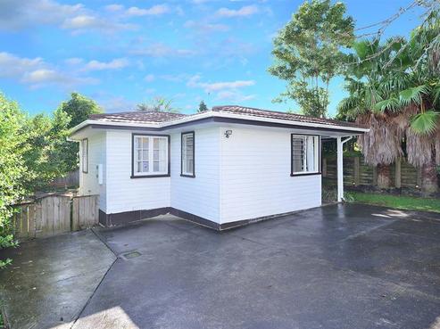 130B Sunset Road, Unsworth Heights