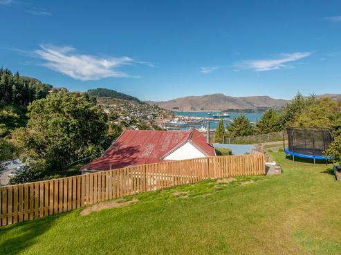 6 Walkers Road, Lyttelton