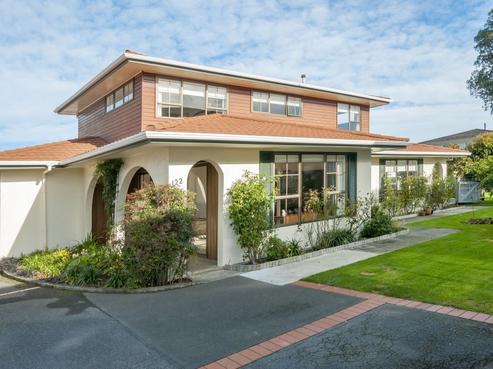 122 Epuni Street, Epuni