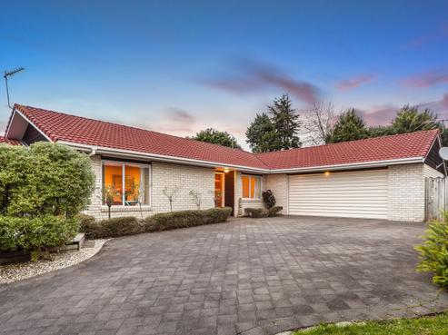 10 West Fairway, Golflands