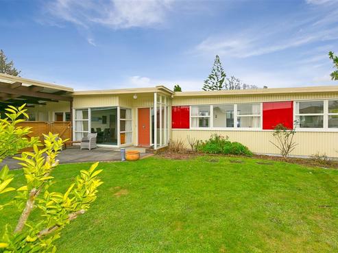 16 Tawa Street, Inglewood