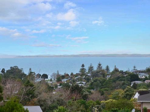 95 Glamorgan Drive, Torbay