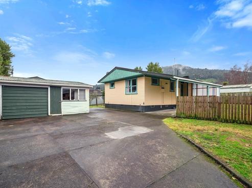 5 Liane Place, Mangakakahi
