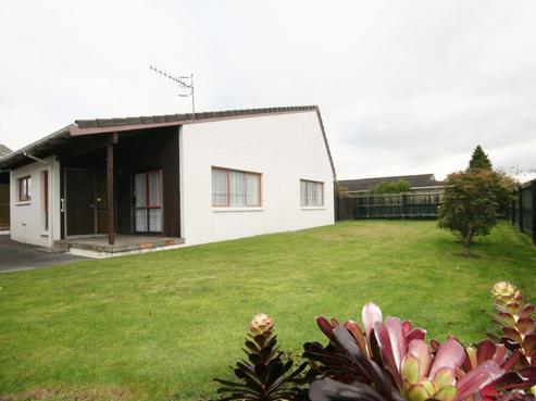 25B Grey Street, Glenholme