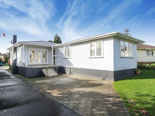 6 Daphne Street, Kelston