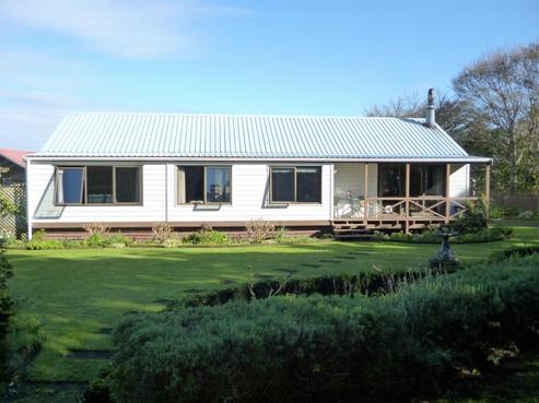 76 Allison Street, Opunake
