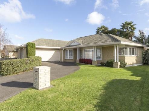 6 Aspatria Place, Northpark